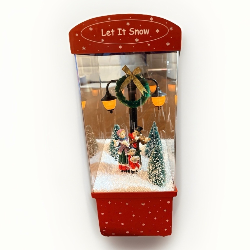 VINTAGE SNOWING MUSICAL CHRISTMAS HOLIDAY DECORATION Family Light Up Post Works